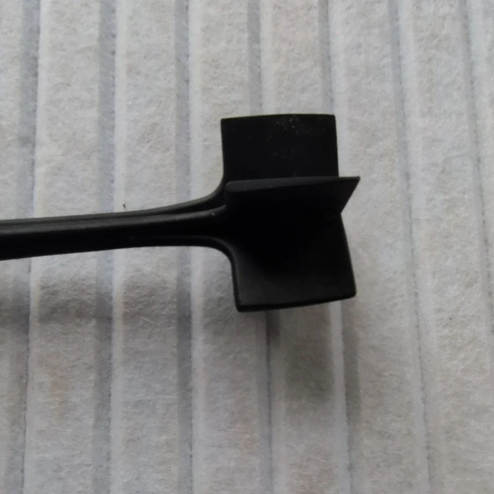 Black‎ & Red Plastic Meat Tenderizer Manual Kitchen Utensil